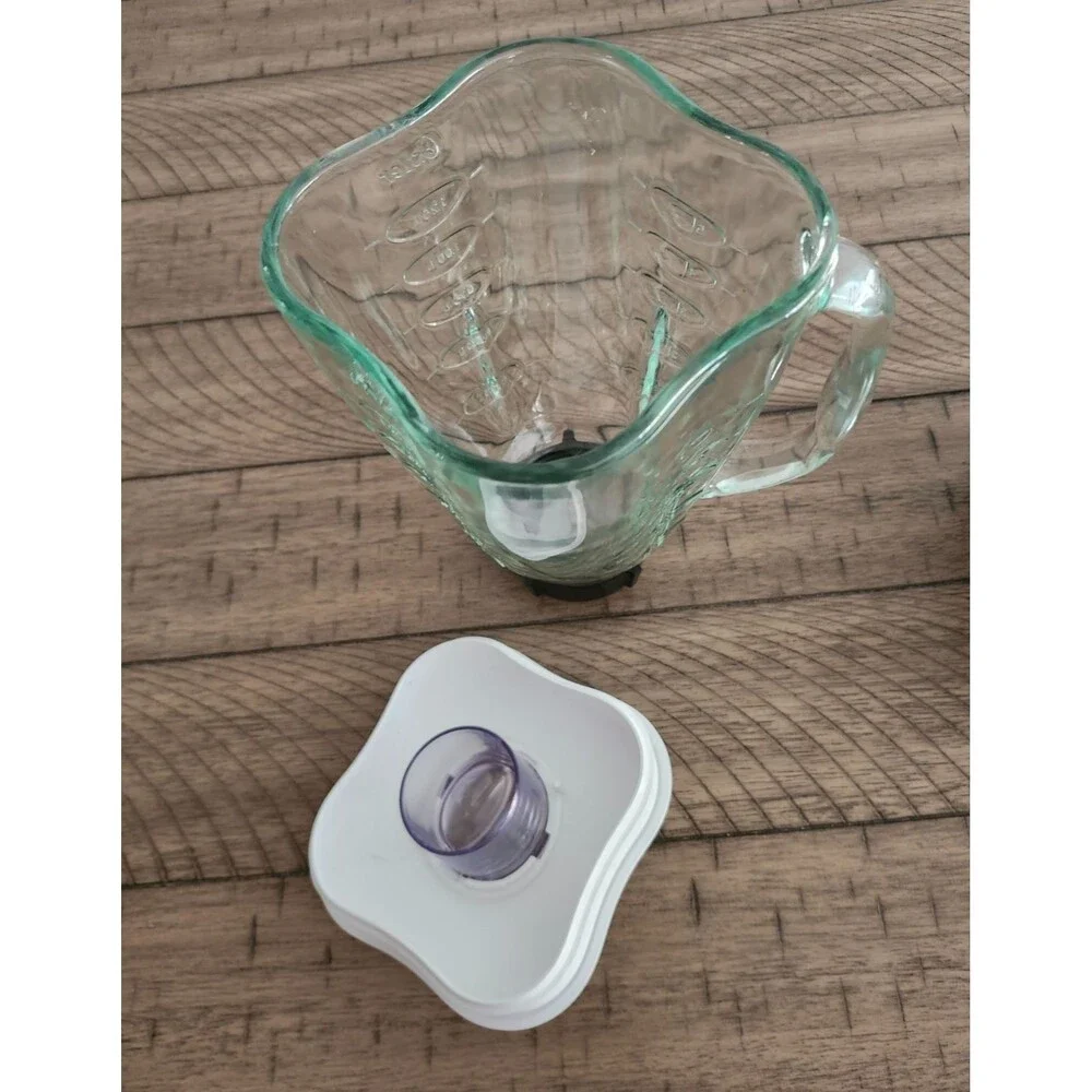 Osterizer 10 Speed Blender White Glass Jar Model 6630 Tested Works Great - Picture 8 of 12